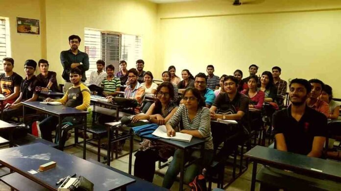 Shaping India’s Next Generation: The Role of Dr. Sourav Sir’s Classes